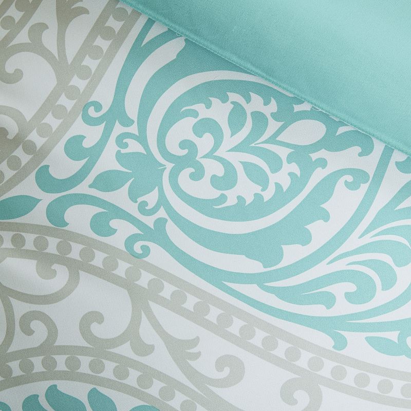 Intelligent Design Lilly Comforter Set with Throw Pillows