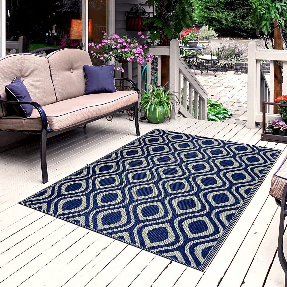 Venice Lightweight Reversible Recycled Plastic Outdoor Floor Mat/Rug