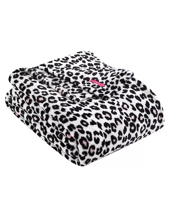 Betsey Johnson Betseys Leopard Ultra Soft Plush Blanket  Twin