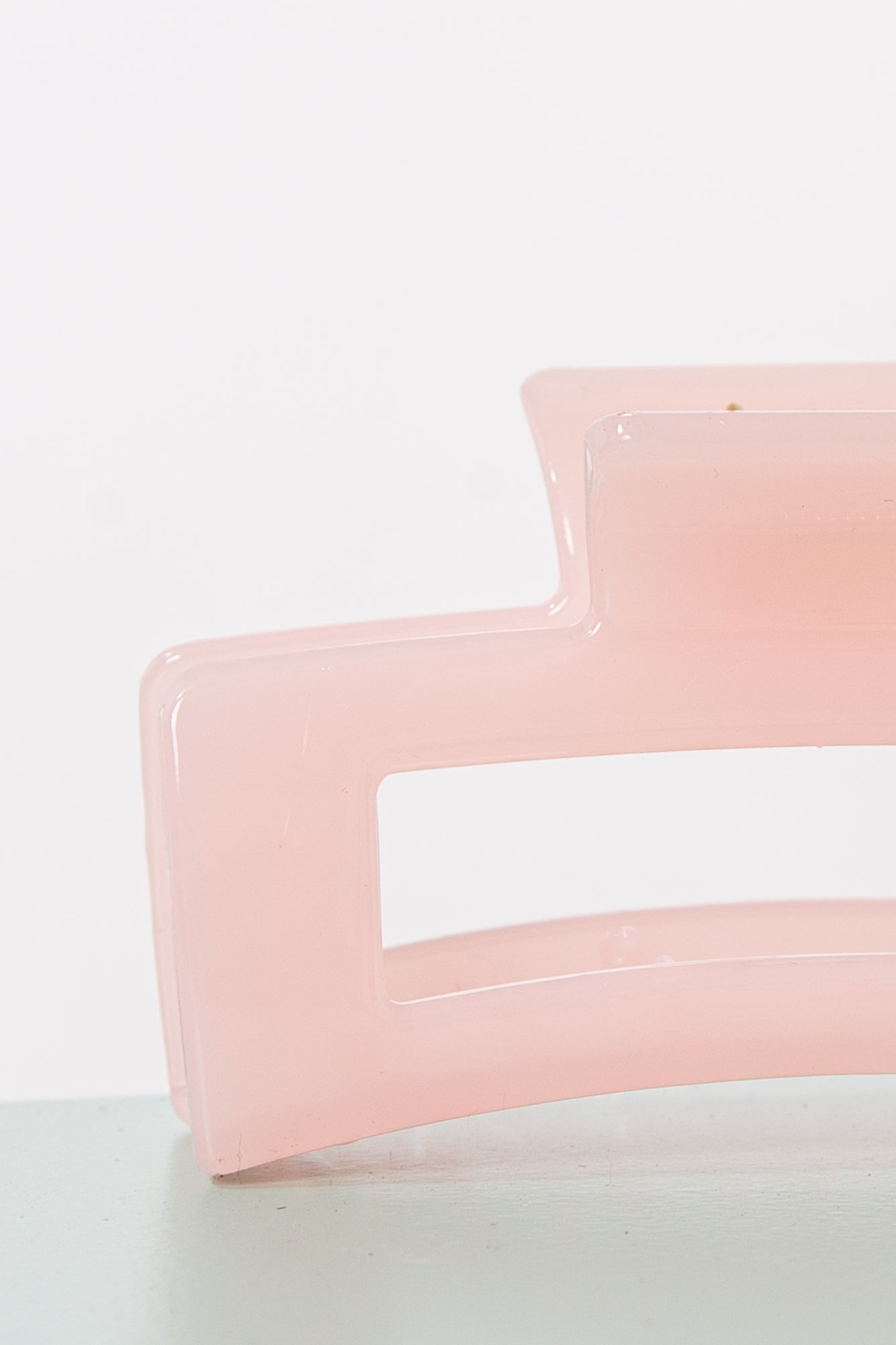 Unendingly Chic Hair Claw Pink