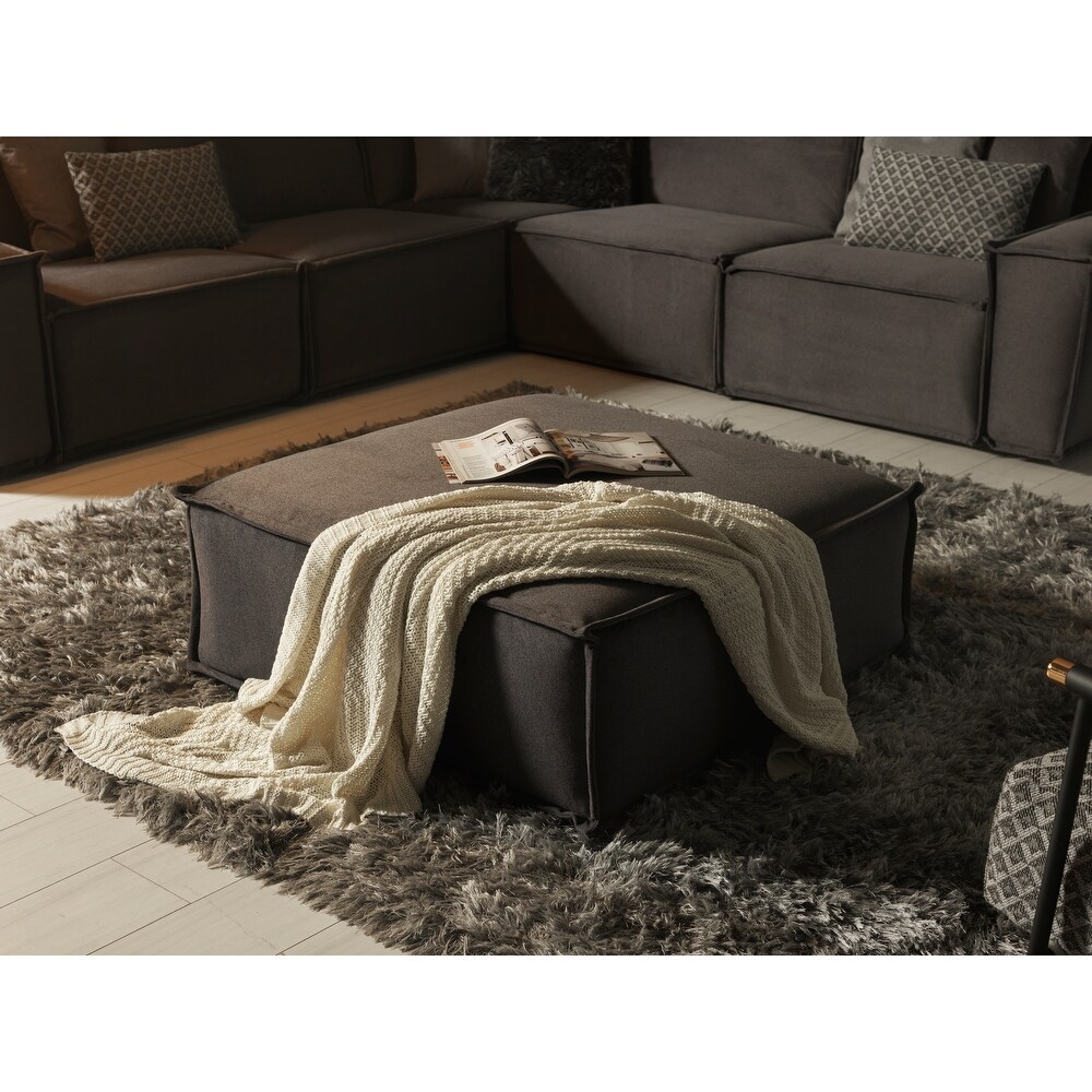 Ekko Living Room Set