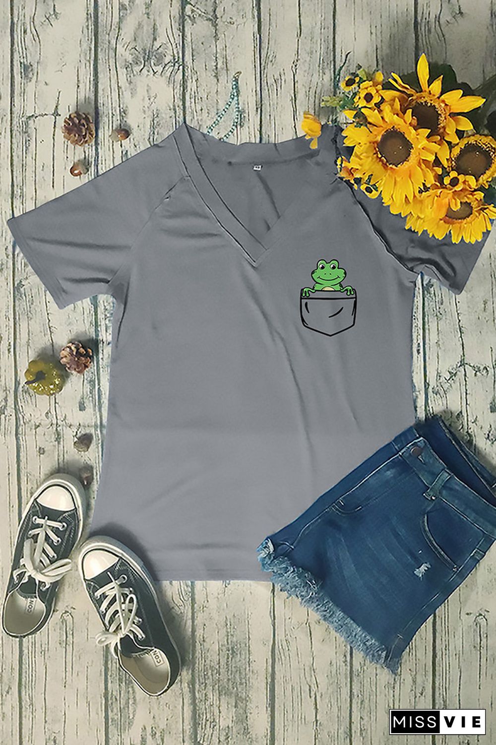 Pocket Frog Graphic Tee