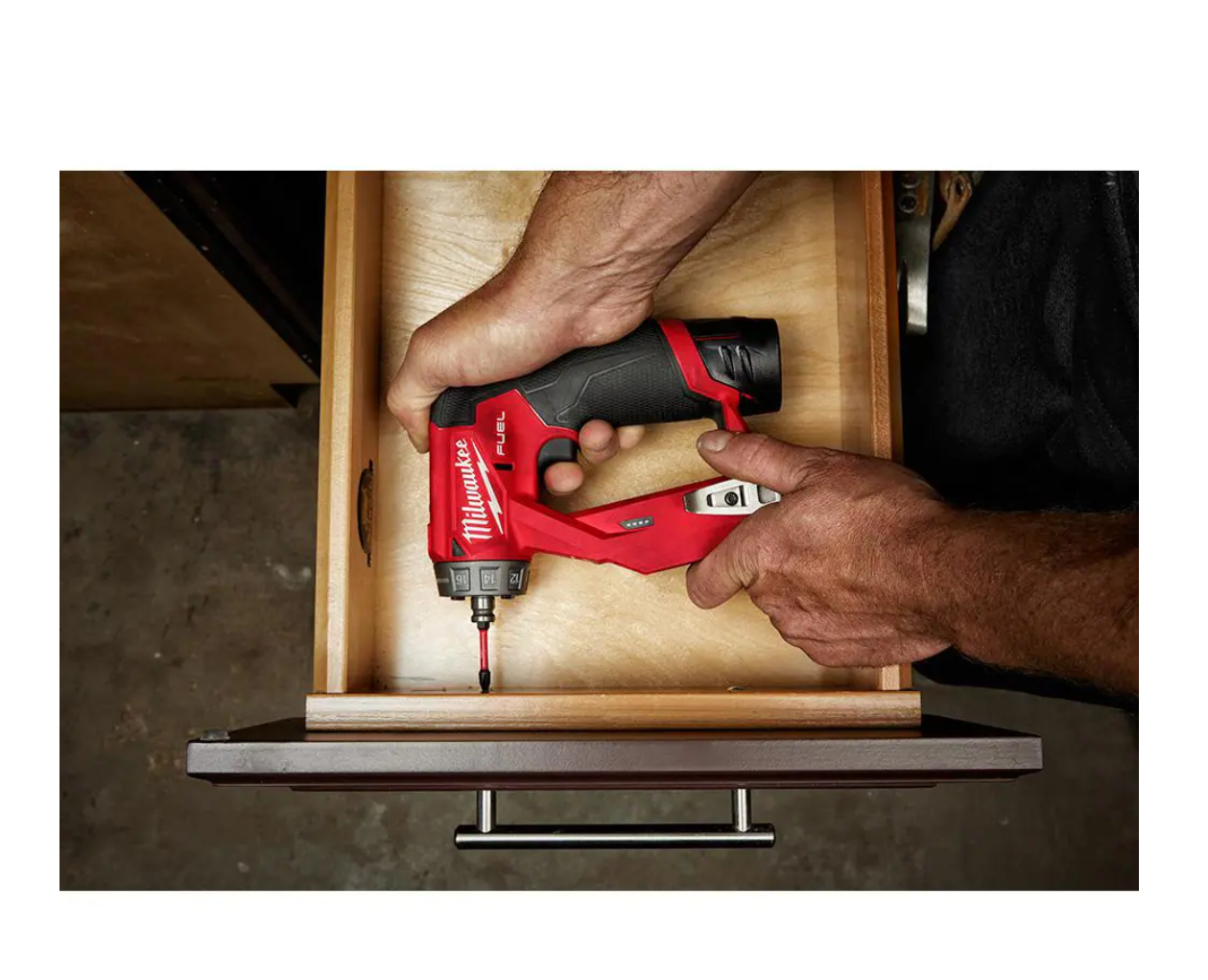 Milwaukee 2505-22-48-11-2420 M12 FUEL 12-Volt Lithium-Ion Brushless Cordless 4-in-1 Installation 3/8 in. Drill Driver Kit W/ Bonus 2.0Ah Battery