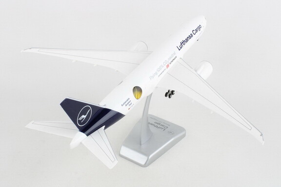 Hogan Wings HGDLH025 Lufthansa Cargo 777F 1/200 Re...