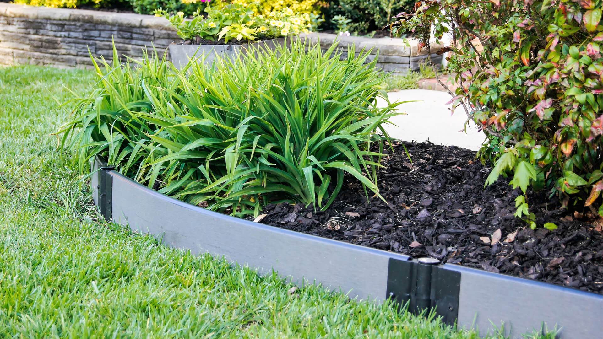 Curved Landscape Edging Kit