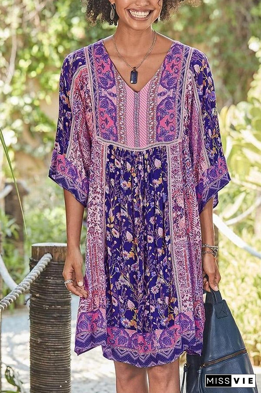 Bohemian Floral Print V-neck Half Sleeves Holiday Midi Dress