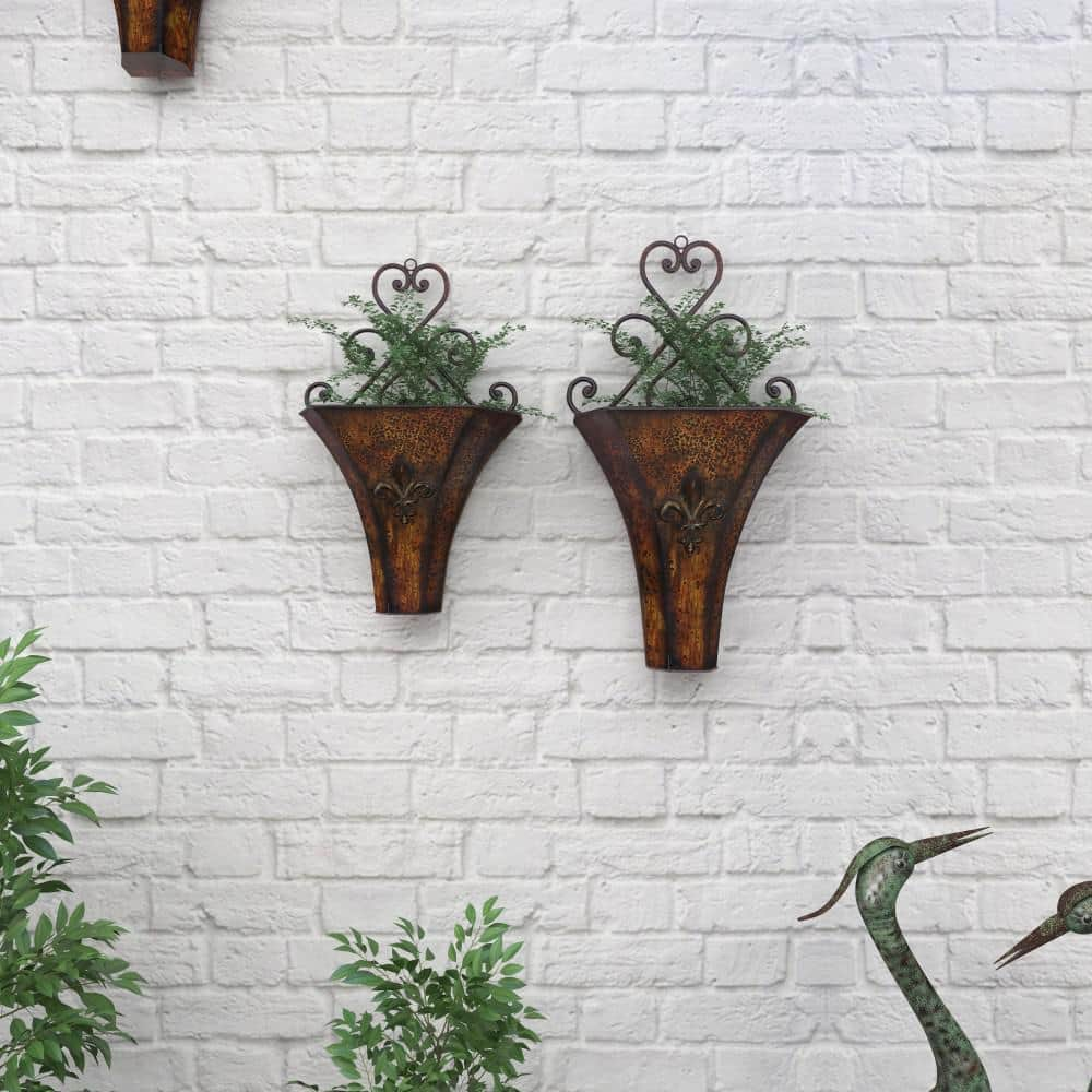 Litton Lane 18in. Medium Brown Metal Scroll Indoor Outdoor Hanging Wall Planter (2- Pack) 75727