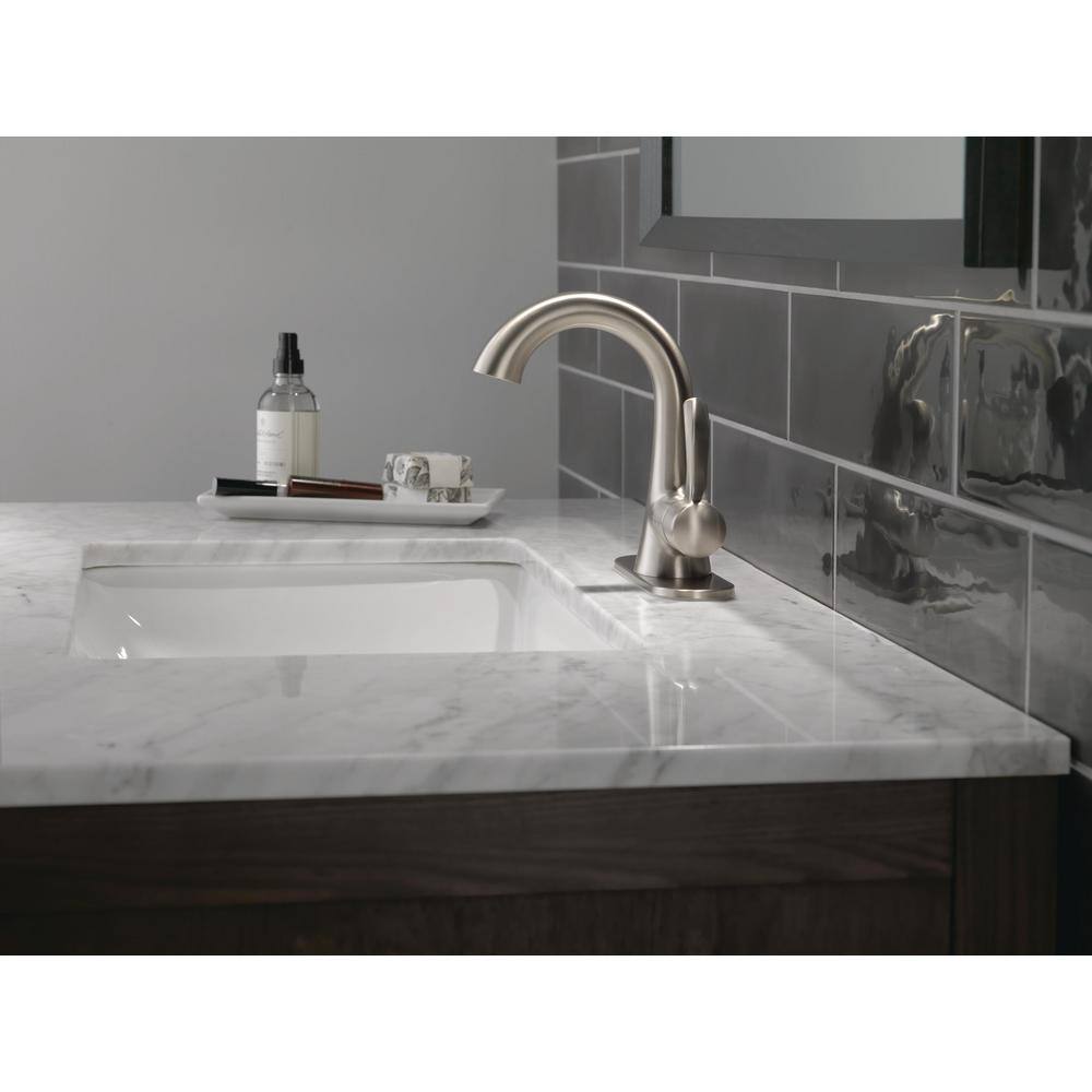 Delta Esato 4 in. Centerset Single Handle Bathroom Faucet in Brushed Nickel 15897LF-SP