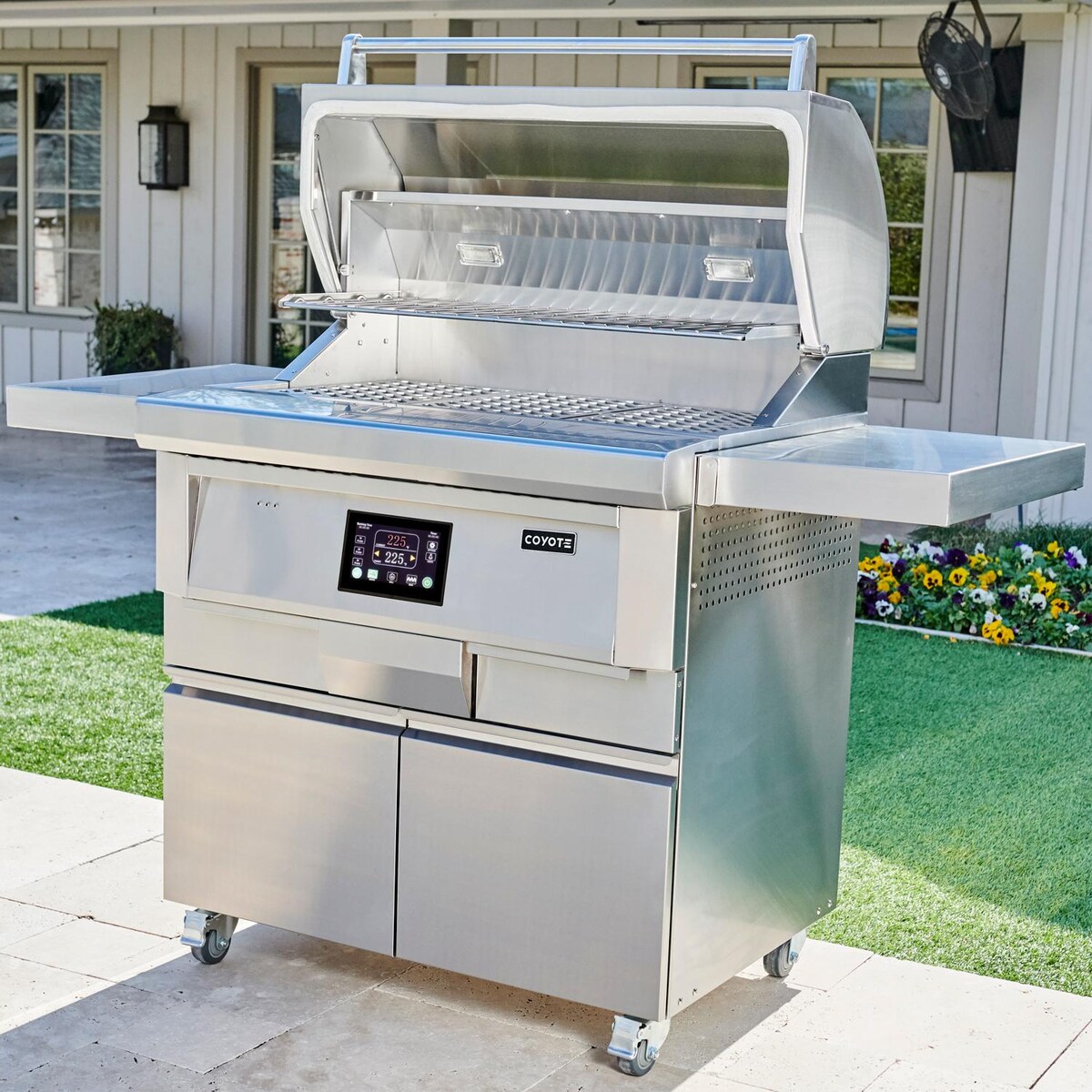 Coyote 36-Inch Pellet Grill