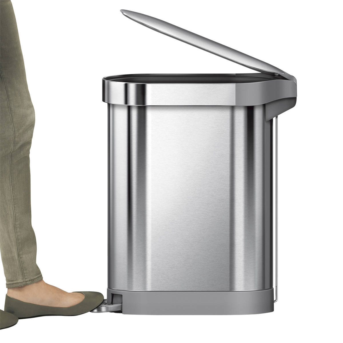 simplehuman Stainless Steel 12 gal45L Step Trash Can