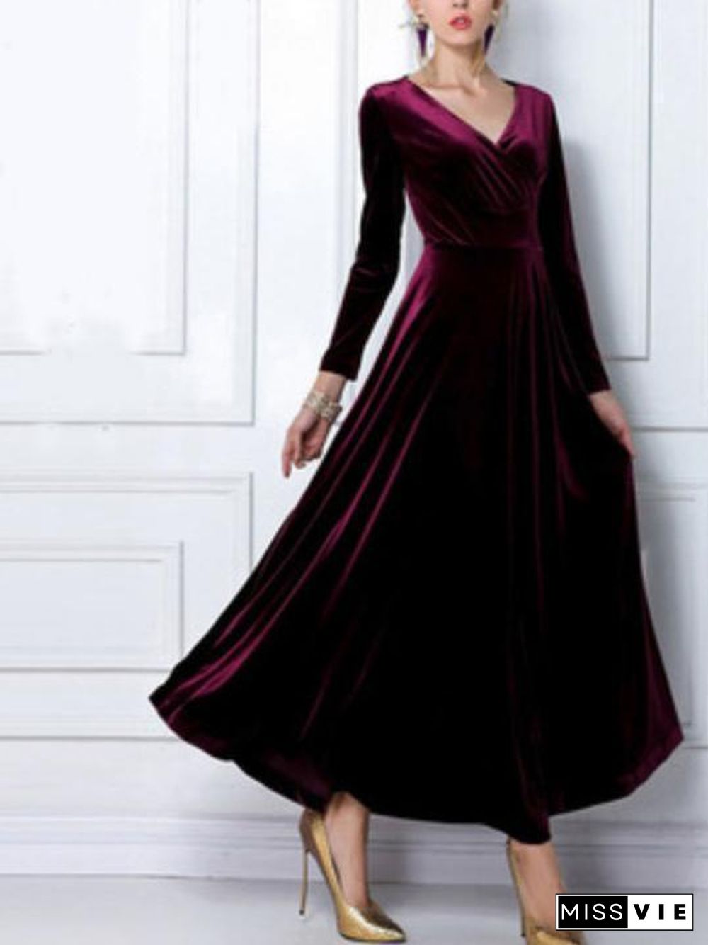 V Neck Velvet Long Sleeve Party Dress