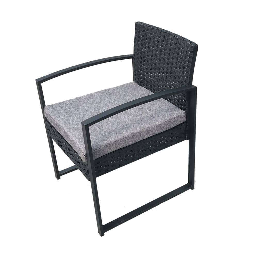 Uixe Black Wicker Outdoor Lounge Chair with Gray Cushions