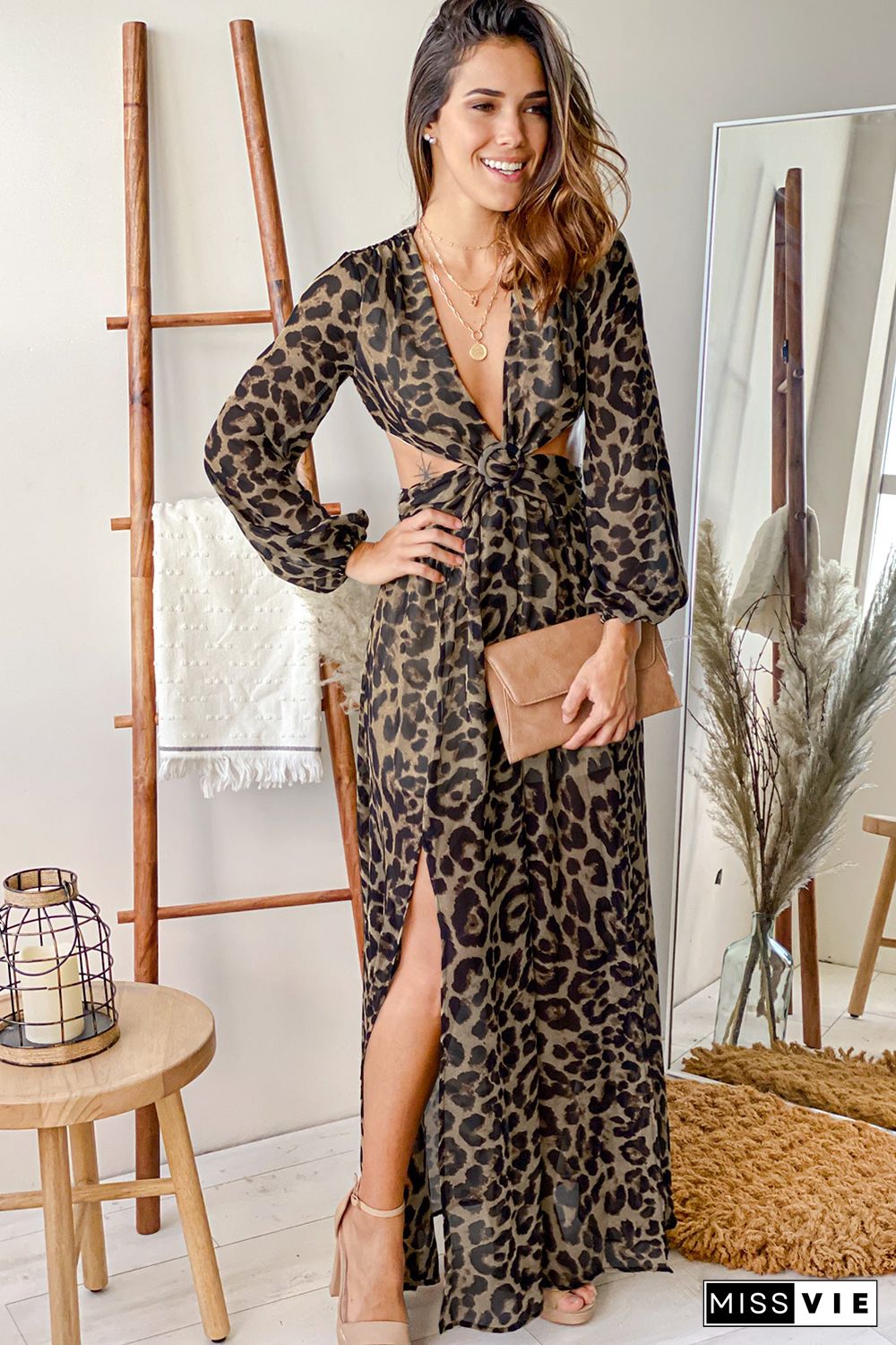 Front Knot Cut out Waist Leopard Maxi Dress