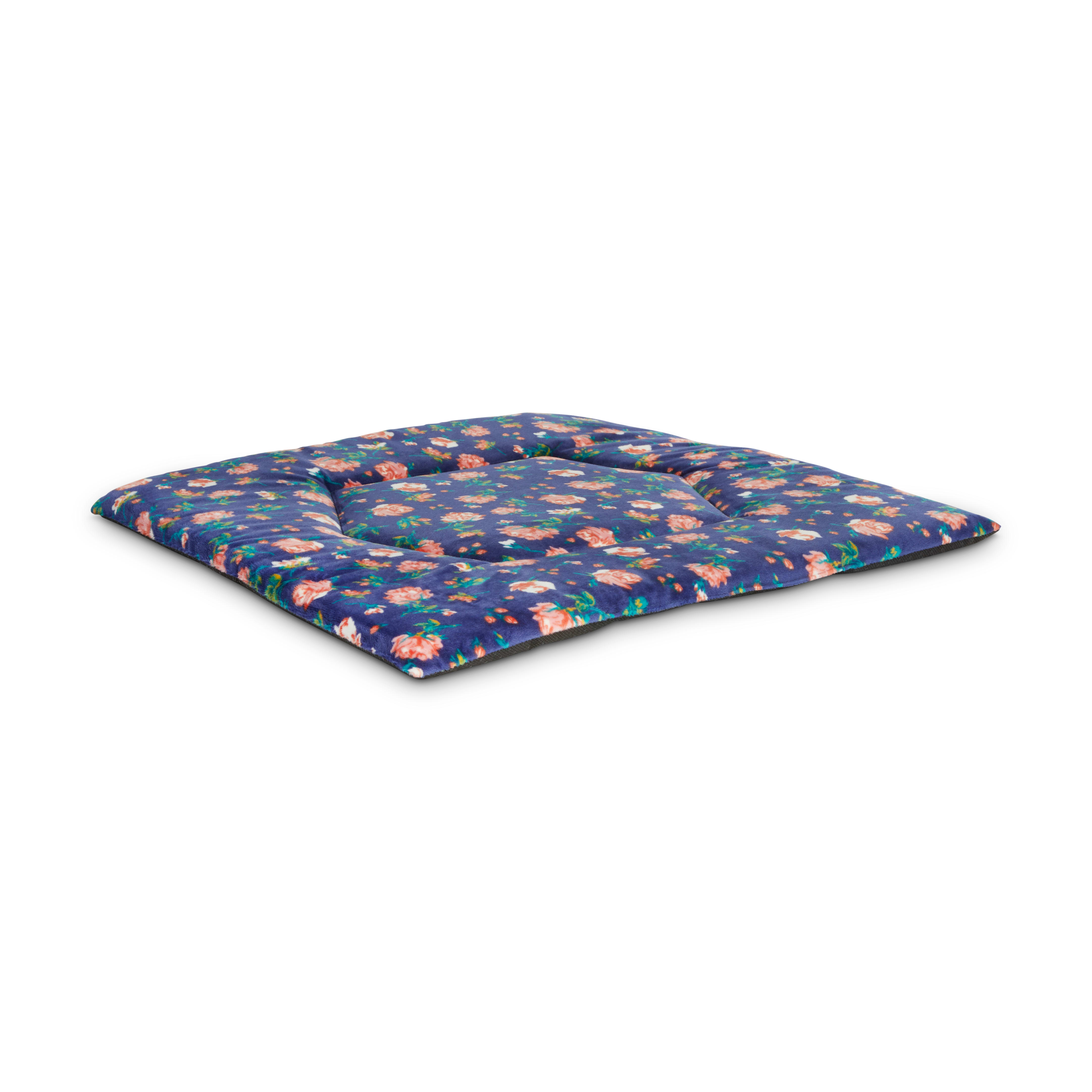 EVERYYAY Snooze Fest Navy Floral Square Lounger Cat Mat， 18