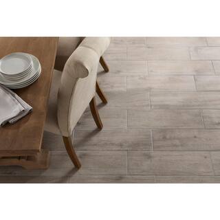 MSI Westwood Liath Gray 8 in. x 24 in. Matte Porcelain Wood Look Floor and Wall Tile (11.97 sq. ft.Case) NHDWESTLIA8X24