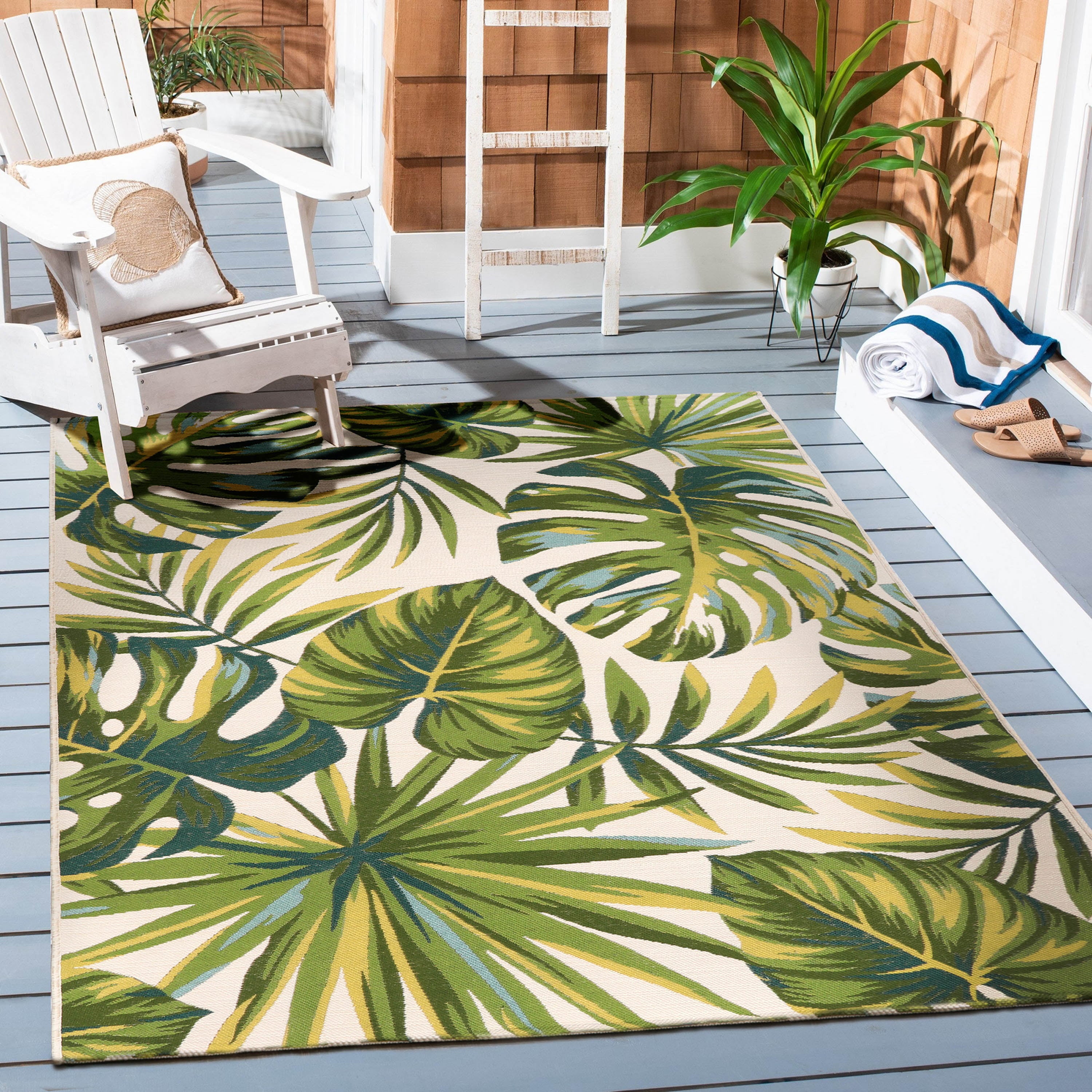 Better Homes & Gardens Green Palm Leaf Woven Outdoor Rug , 7'x 10'