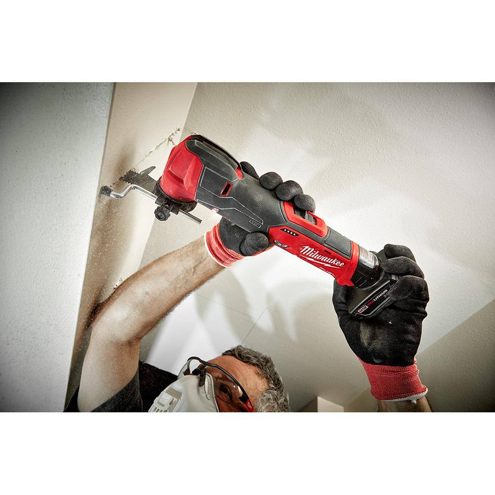 MW M12 FUEL 12V Lithium-Ion Cordless Oscillating Multi-Tool and 38 in. Ratchet with two 3.0 Ah Batteries 2526-20-2557-20-48-11-2412