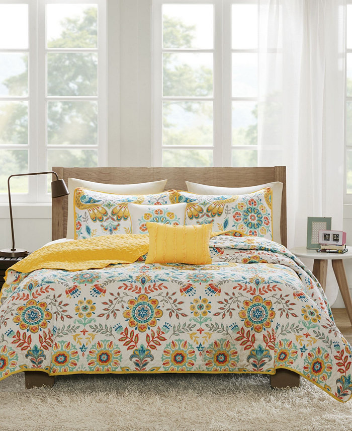 Intelligent Design Nina Floral 4-Pc. Quilt Set  Twin Twin XL