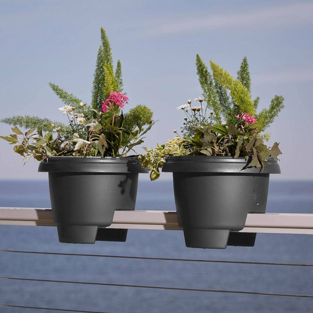 Bloem 12 in. Plastic Planter Charcoal Gray Deck Balcony Rail DR12908