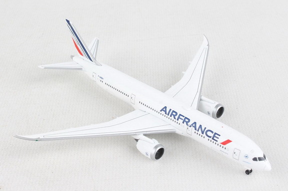 Herpa Air France 787 9 1/500  HE530217 001