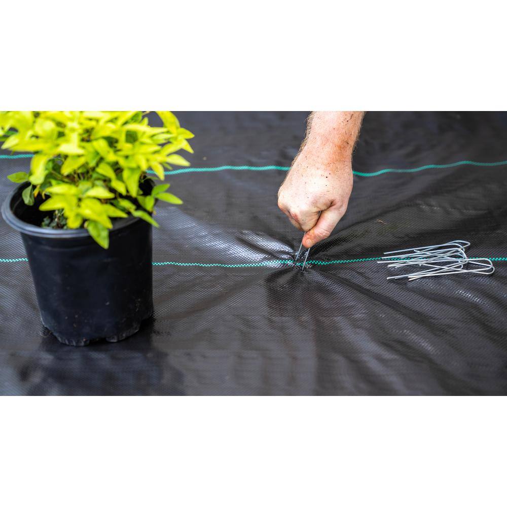 Vigoro 6 ft. x 100 ft. 3 oz. Woven Weed Barrier 46613