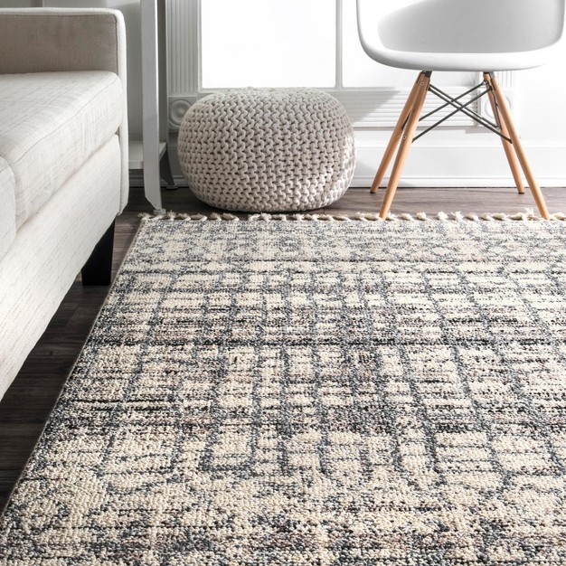 Nuloom Pamela Moroccan Tassel Area Rug