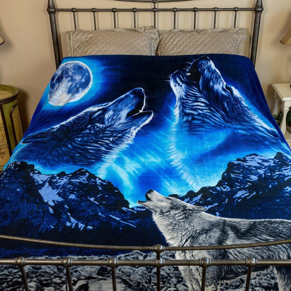 Wolves Howling Moon Super Soft Full/Queen Size Plush Fleece Blanket