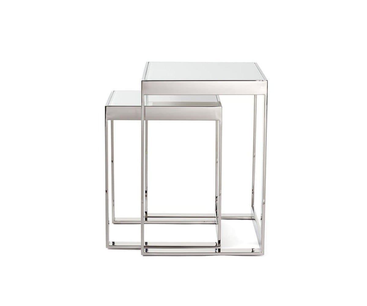 Svante Nesting Tables