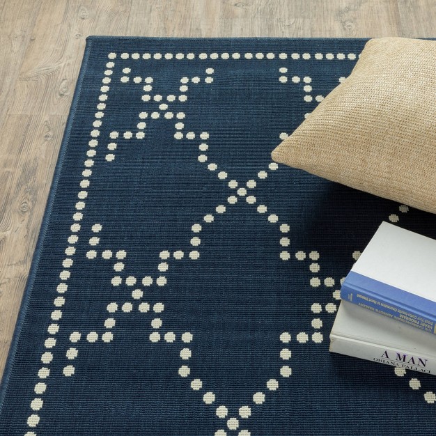 Madeline Trellis Patio Rug