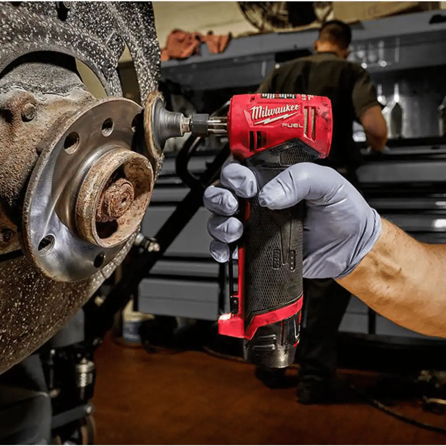 Milwaukee M12 FUEL 12-Volt Lithium-Ion Brushless Cordless 1/4 in. Right Angle Die Grinder， Tool-Only (2485-20)