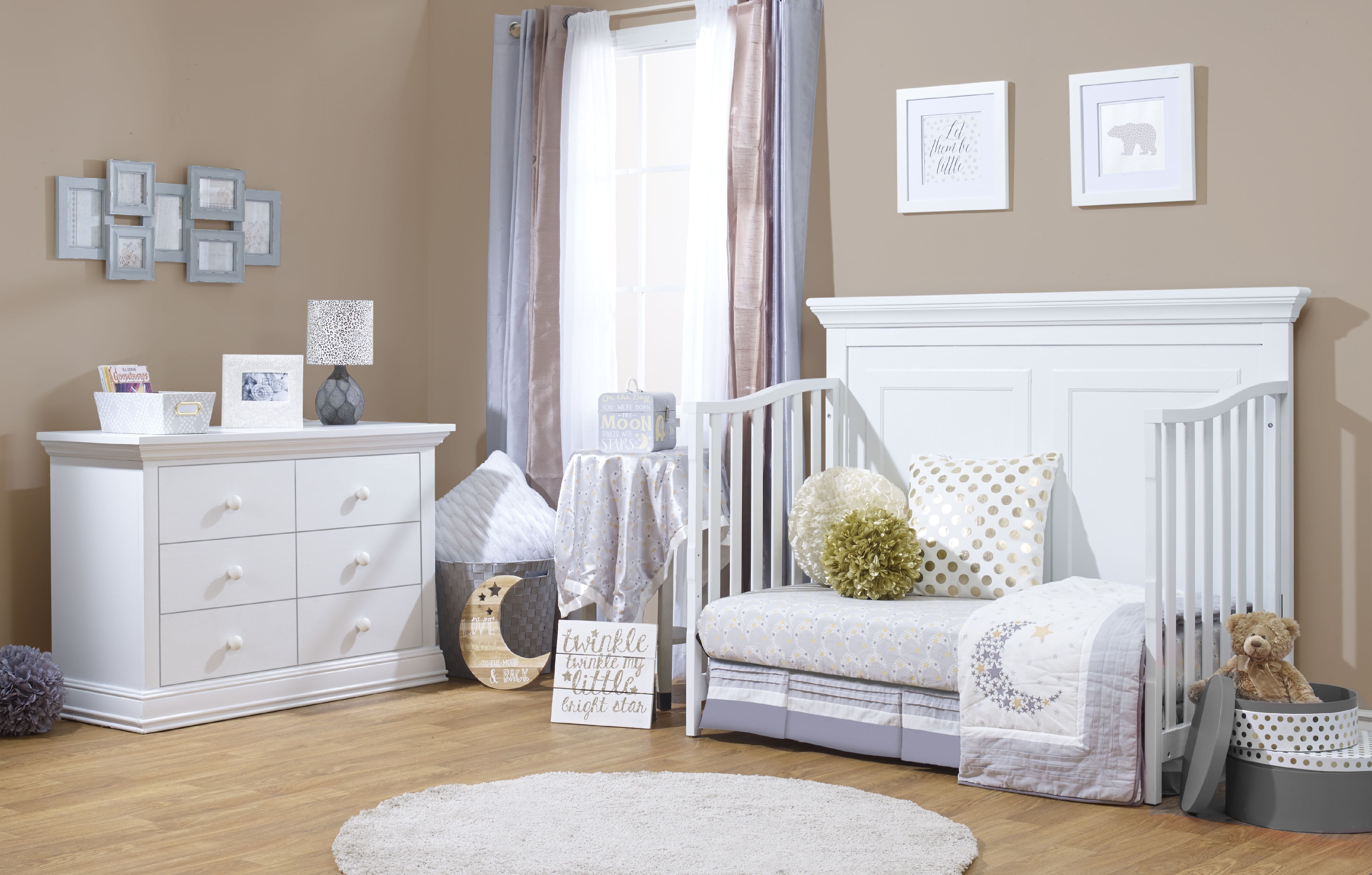 Sorelle Furniture Paxton 4-in-1 Crib