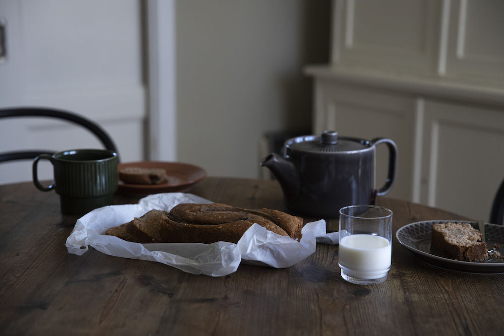 Coffee & More Tea Pot in Grey