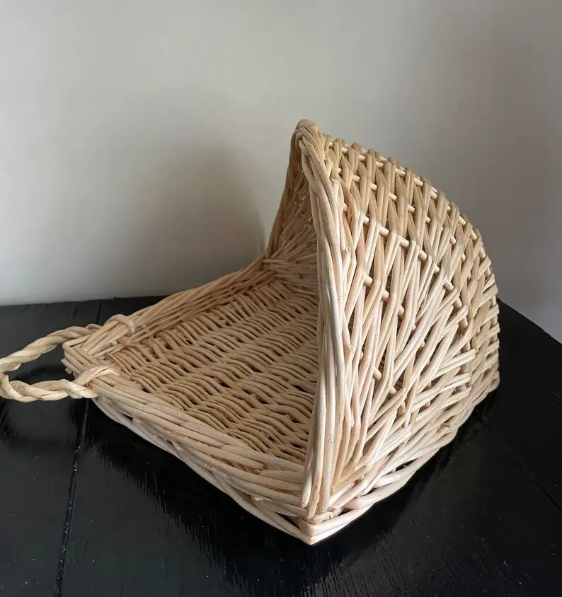 High Quality Sturdy Handmade Vietnam Rattan Unique Design Hanging Flower Pots in 2023  Home Decor