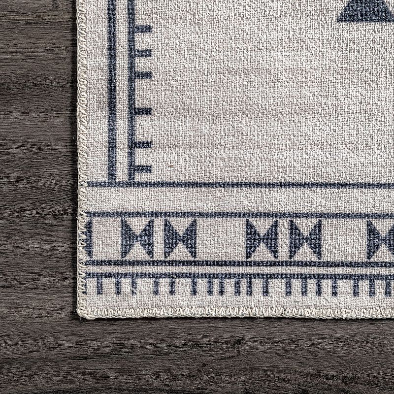 nuLOOM Evalyn Machine Washable Southwestern Motif Area Rug