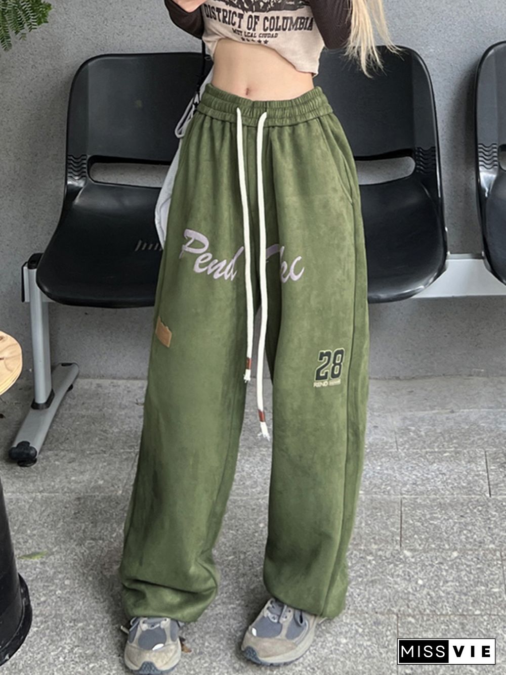 Vintage Logo Graphic Baggy Sweatpants