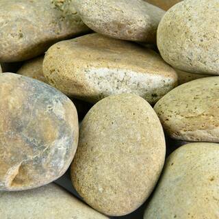 Southwest Boulder  Stone 0.25 cu. ft. 3 in. to 5 in. Buff Mexican Beach Pebble Smooth Round Rock for Gardens Landscapes and Ponds 20MPBBF35