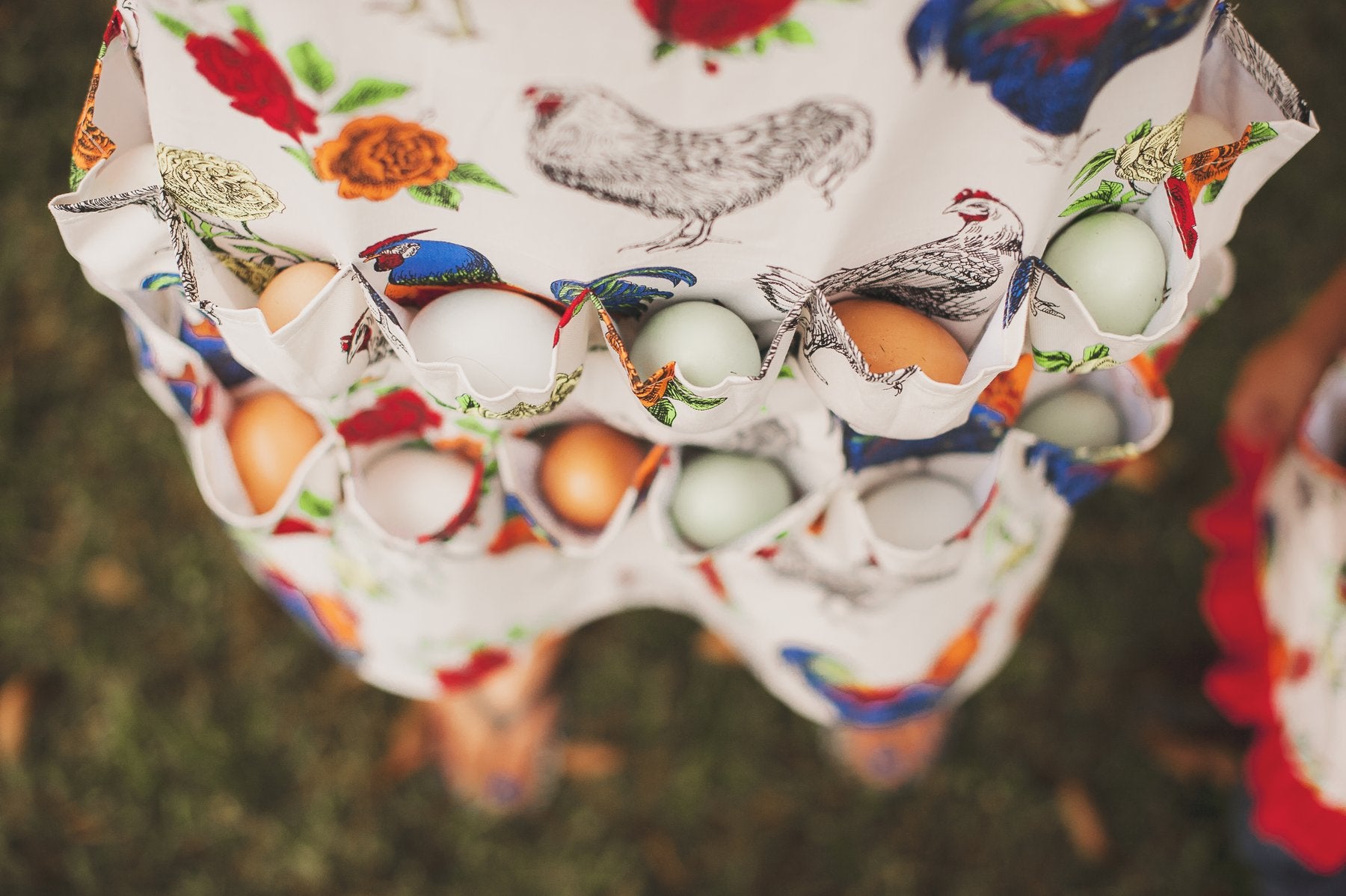 Fluffy Layers The Full Body Adult Egg Collecting Apron - Holds 15 Eggs - Roosters & Red Roses