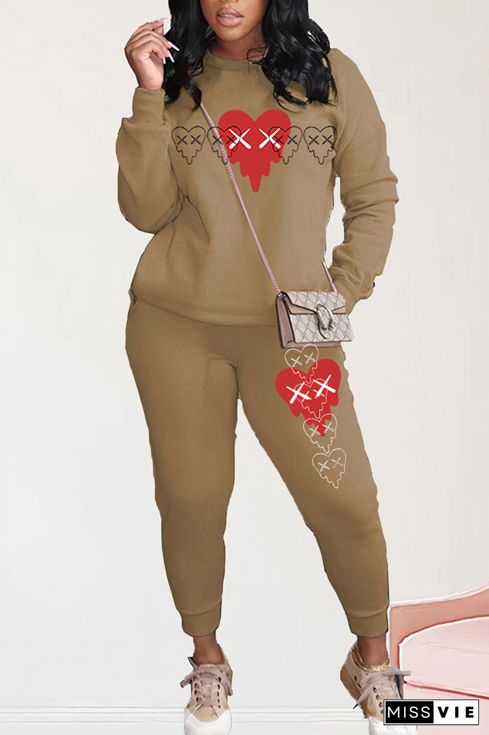 Heart Print Round Neck Sweatshirt & Pants Set