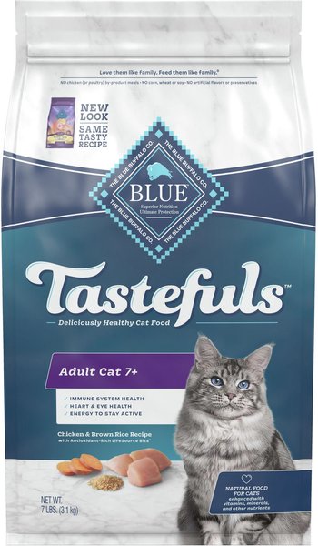 Blue Buffalo Tastefuls Natural Chicken Adult 7+ Dry Cat Food