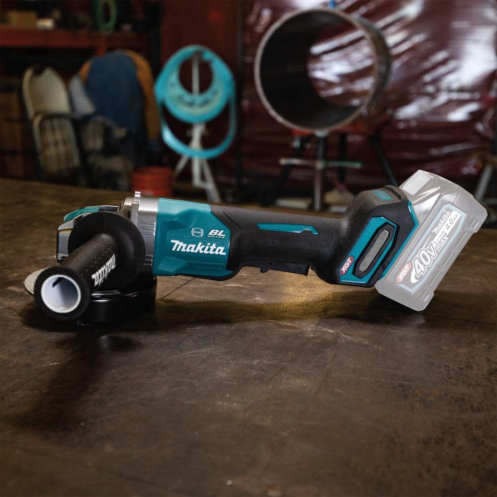 Makita 40V max XGT 5