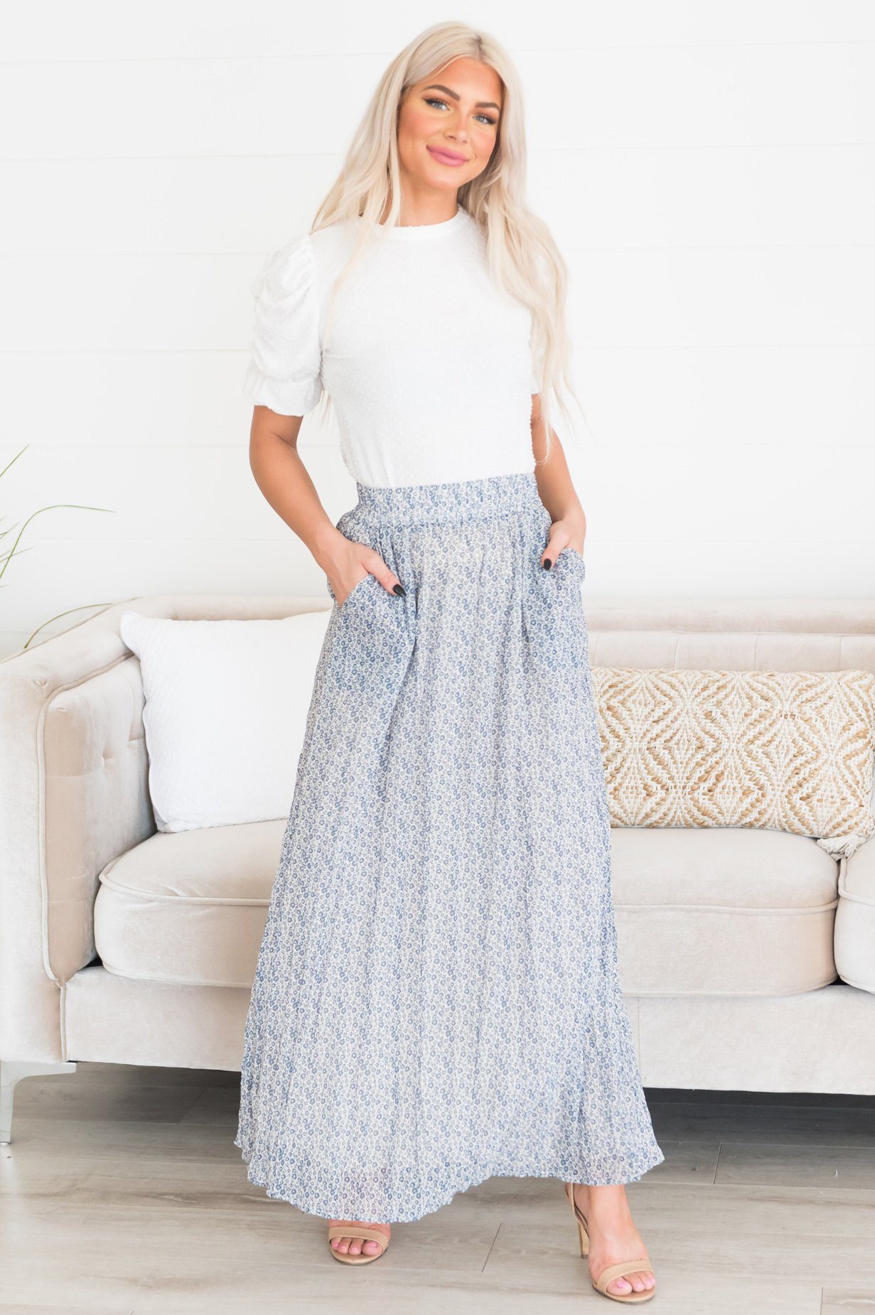 Ditzy Floral Textured Maxi Skirt