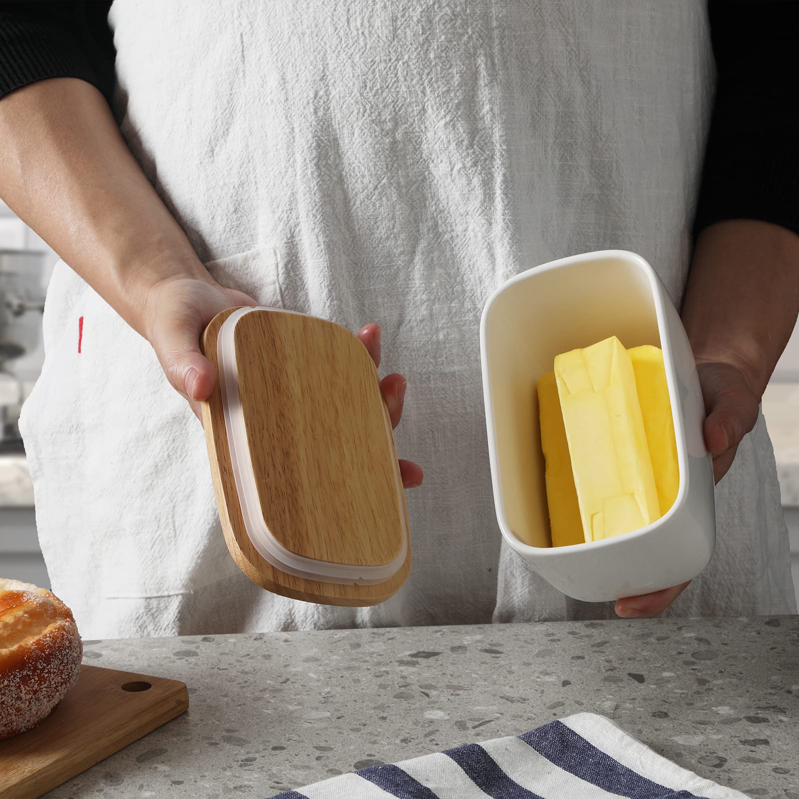 Butter Dish with Wooden Lid- Large Ceramics Covered Butter Holder for Countertop， Butter Keeper Container Perfect for Holds 4X 4oz West/East Coast Butter， White