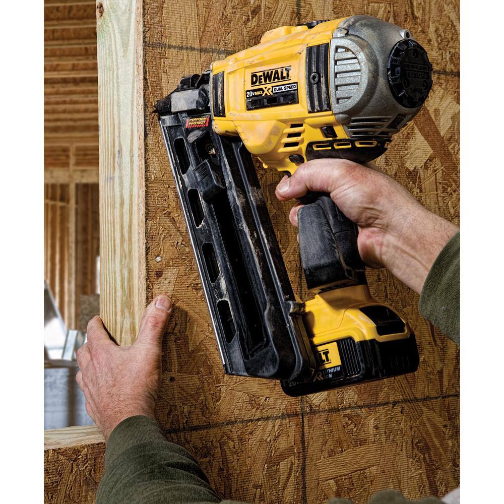 DW 20V MAX XR Lithium-Ion 30-Degree Cordless Framing Nailer 18-Gauge Brad Nailer and (1) 4.0Ah and (1) 2.0Ah Batteries DCN692M1wDCN680B+DCB203