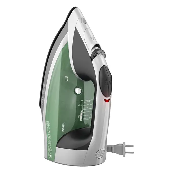 Black + Decker Vitessa Advanced Steam Cord Reel Iron