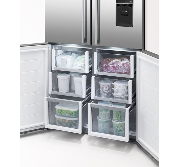 Fisher and Paykel Series 7 19 Cu. Ft. Stainless Steel Freestanding Quad Door Refrigerator Freezer， Ice and Water