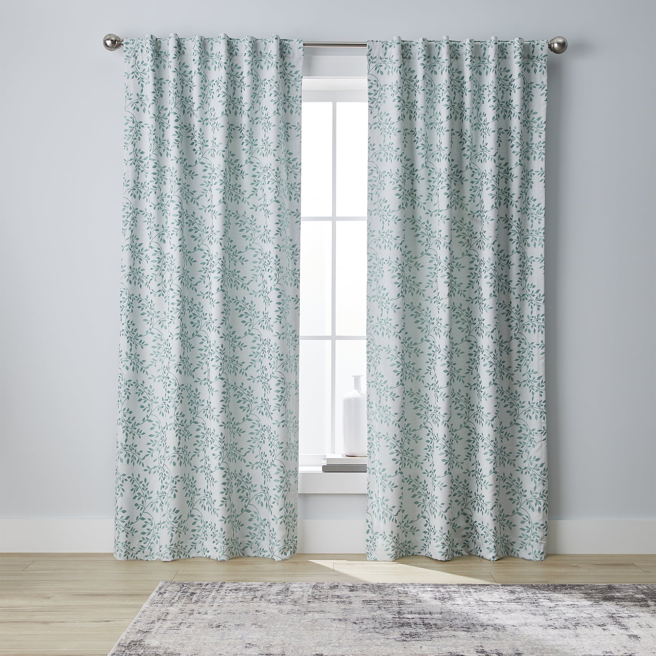 Better Homes and Gardens Modern Leaves Rod Pocket Blackout Curtain Panel， 50 x 84 Single Curtain Panel