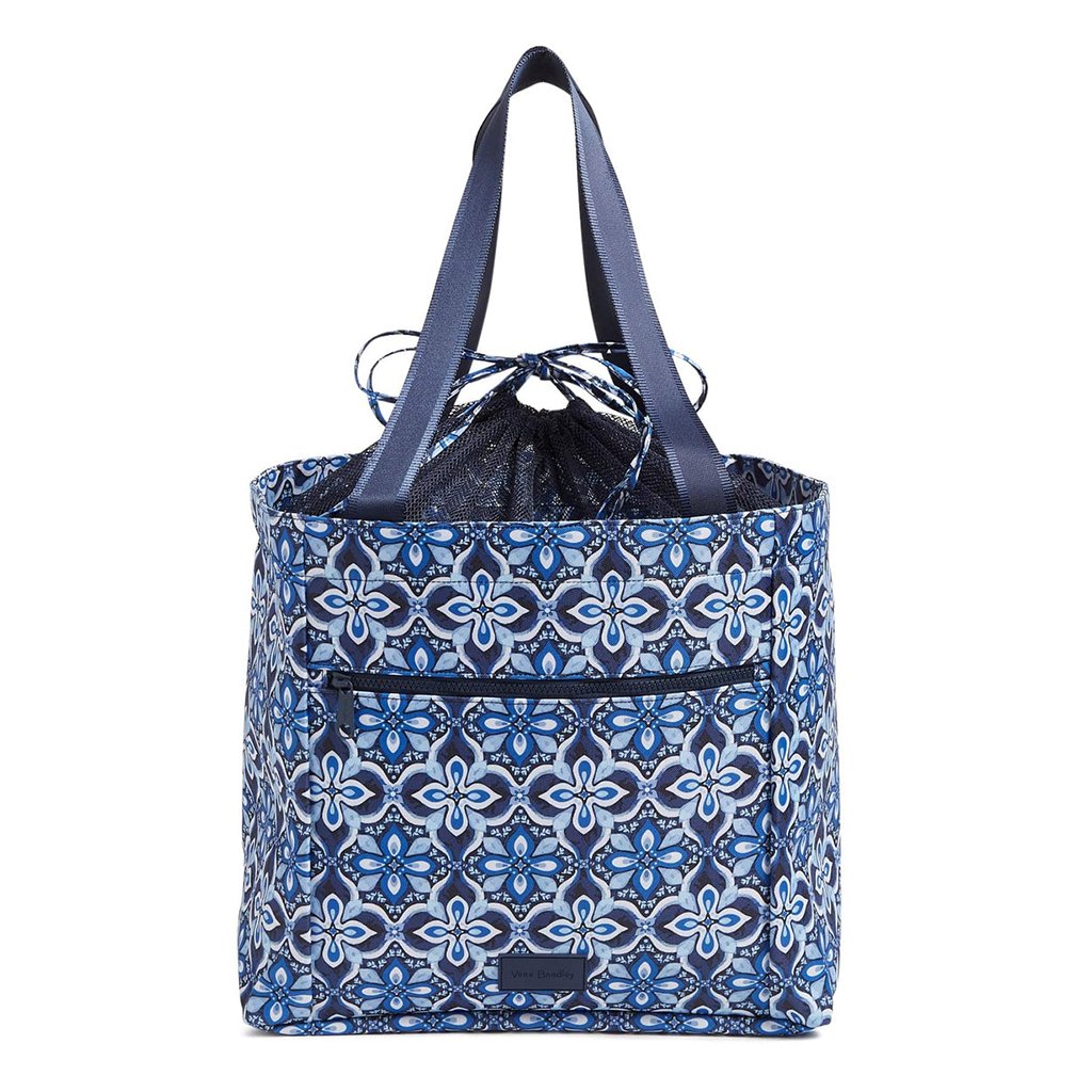 Vera Bradley  ReActive Drawstring Family Tote Bag in Raindrop Medallion