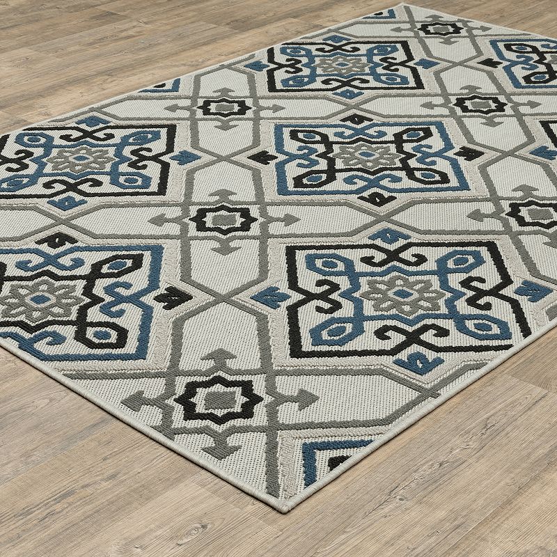 StyleHaven Trevor Botanical Leaf Indoor Outdoor Rug