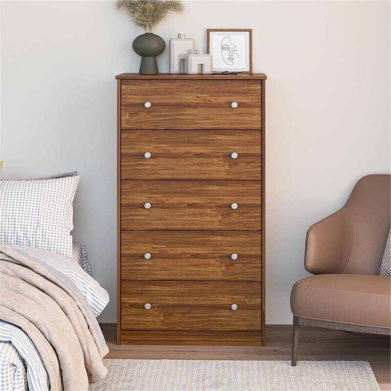 Modern 5 Drawer Bedroom Chest Dresser in Wood Finish