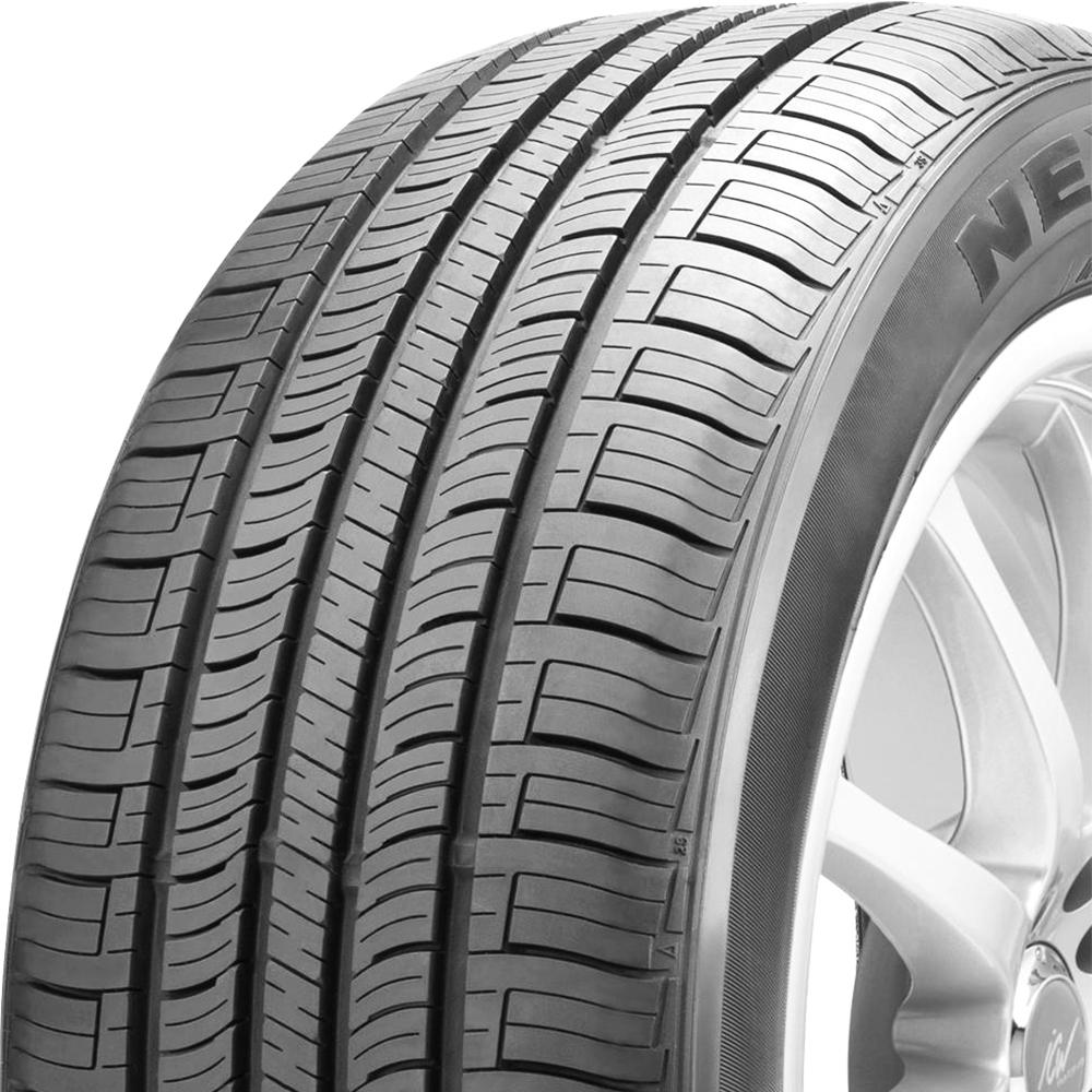 Nexen NPRIZ AH5  Standard Touring All-Season 195/55R15 87V Tire.